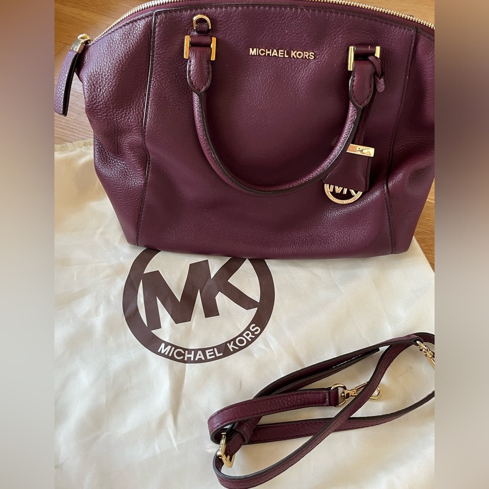Michael Kors Riley Large Pebbled-Leather
Satchel w/ convertible crossbody strap
